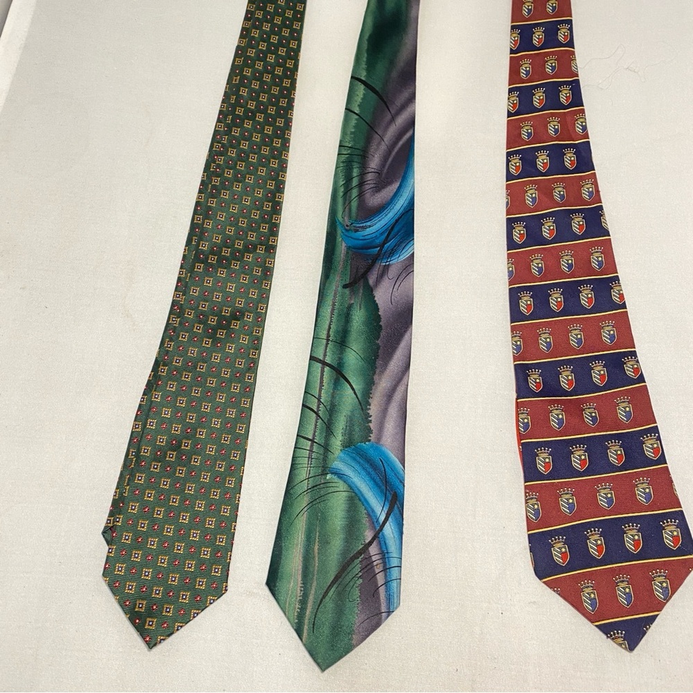 Lot of three 100% Silk Ties Excellent quality Career Ware